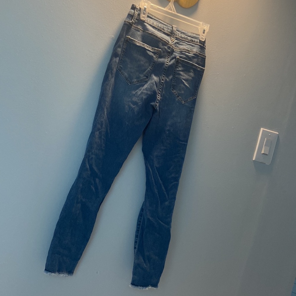 Jean - Picture 5 of 5